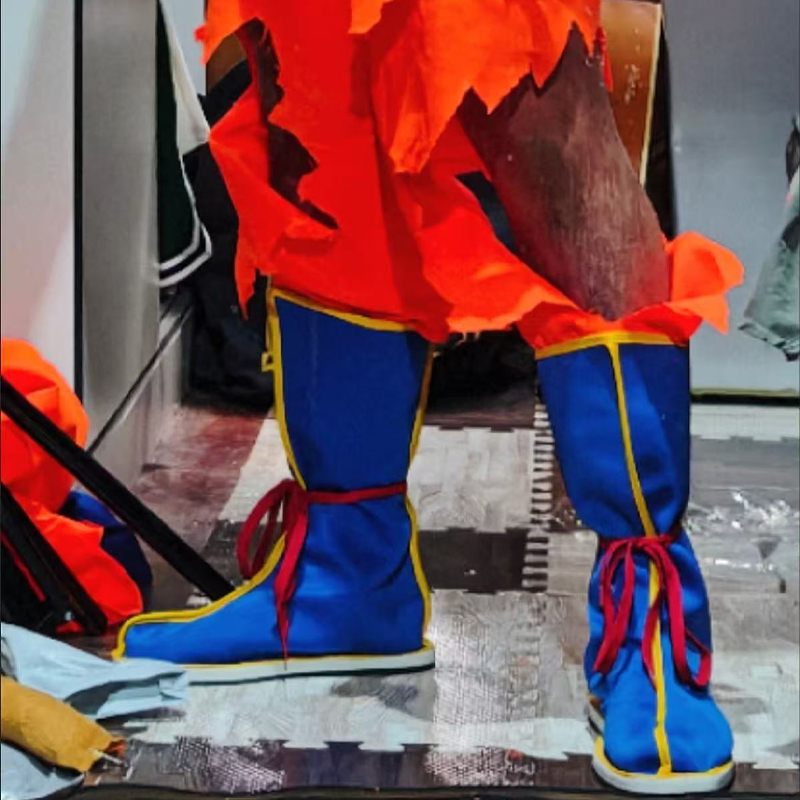 أحذية تنكرية لشخصية غوكو من أن - مراجعة Cosplay Fireball Prop وسعره